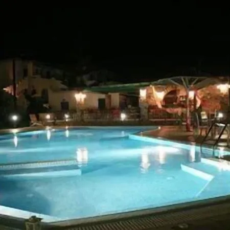 Hotel apartamentowy Harmony Agia Anna (Naxos)
