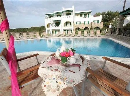 Harmony Hotel apartamentowy Agia Anna (Naxos)