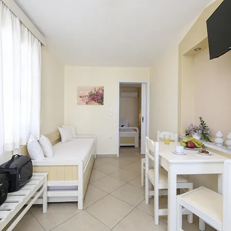 Harmony Aparthotel Agia Anna (Naxos)