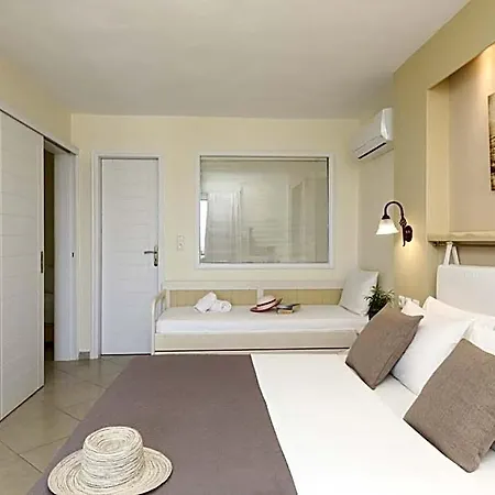 Harmony Aparthotel Agia Anna (Naxos)