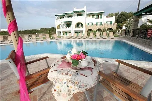 Harmony Apartmanhotel Ajía Ána